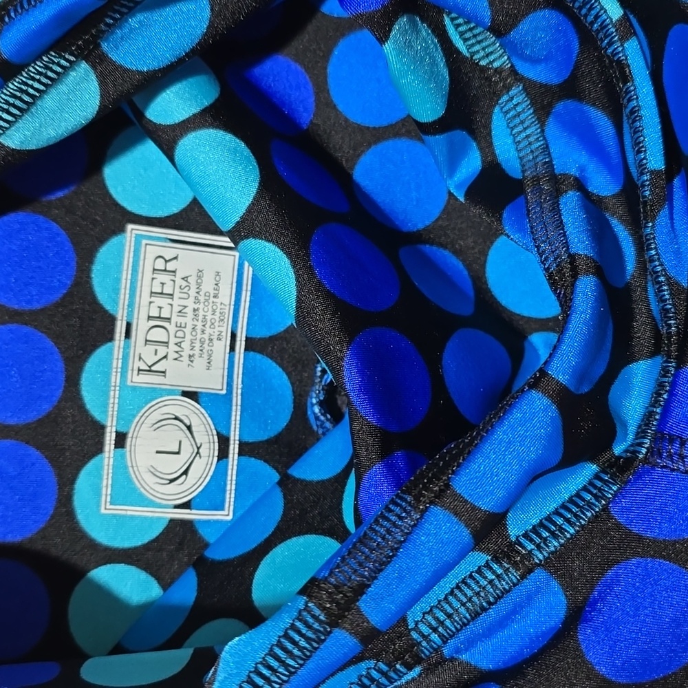 EUC K-Deer L Capri black with blue polkadots